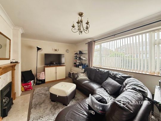 4 bedroom house to rent Eastdale Road, Burgess Hill, RH150NH - Photo 1