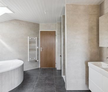 5.5 Zimmer, 157 m², 3. Stock - Photo 3