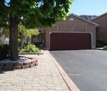 Property For Lease | W9047649 - Photo 2