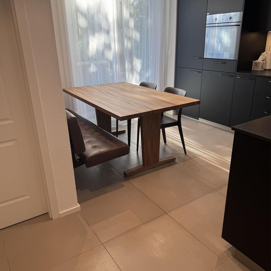 Teilmöbilierte Wohnung zur Untermiete - Photo 1