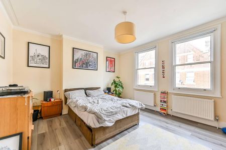 3 bedroom maisonette to rent - Photo 5