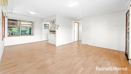 Family Home in Quiet Street - Photo 5