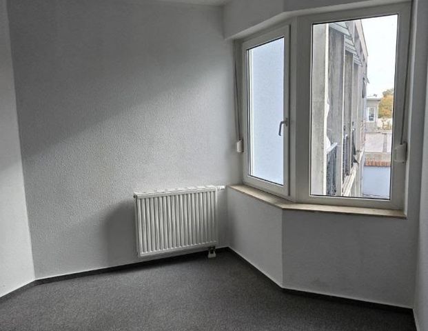 2ZKB Wohnung in FH Nähe mit Balkon - zu vermieten ! - Foto 1