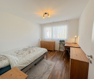 Familienfreundliches Wohnen: Moderne 5.5-Zimmer-Wohnung im Erdgeschoss - Photo 3