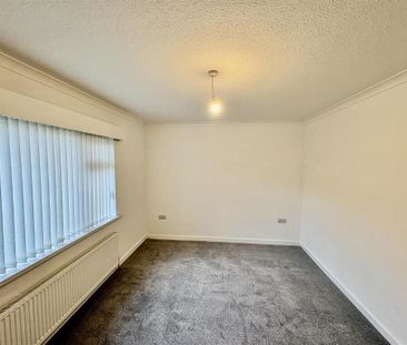 26 Ballymaconnell Road South, Bangor, BT19 6DG - Photo 4