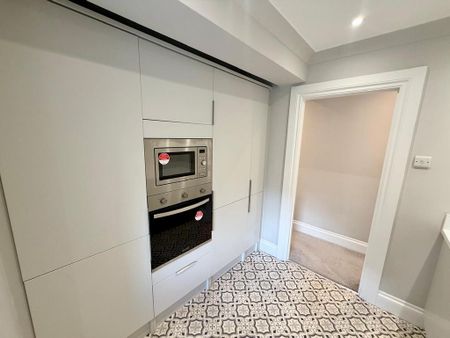 1 bedroom ground floor flat to rent - Photo 4