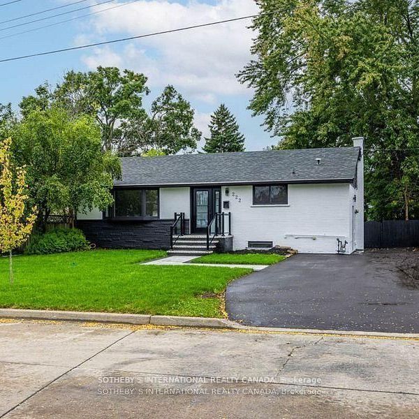 For Lease - 222 Hammersmith Court, Burlington, Ontario - Photo 1