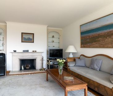 À louer - Bel appartement meublé de 4.5 pièces avec vue lac à La To... - Foto 2