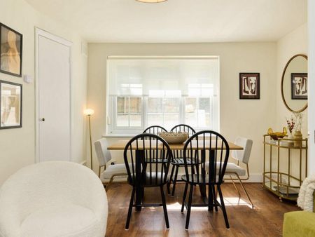 3 bedroom apartment to rent - Photo 4