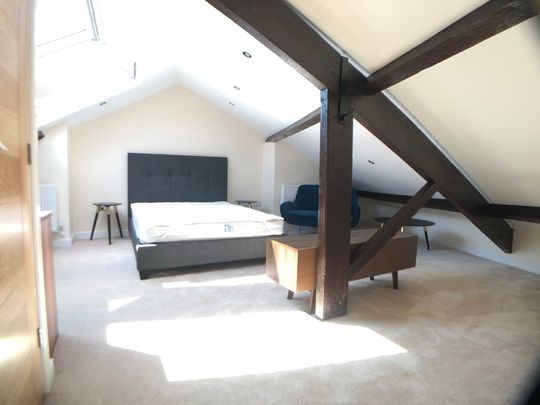 The Chambers, Leeds City Centre - Photo 1