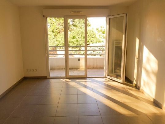 Location Appartement 2 pièces 39m² VILLENAVE D ORNON 33140 - Photo 1