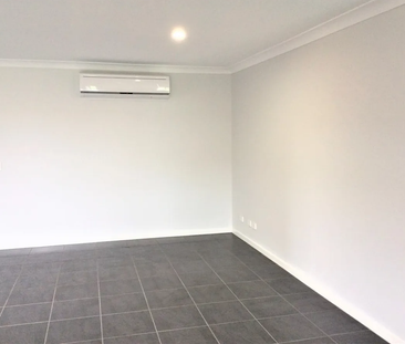 33 Bandt Close, Burpengary QLD 4505 - House For Rent | Domain - Photo 2