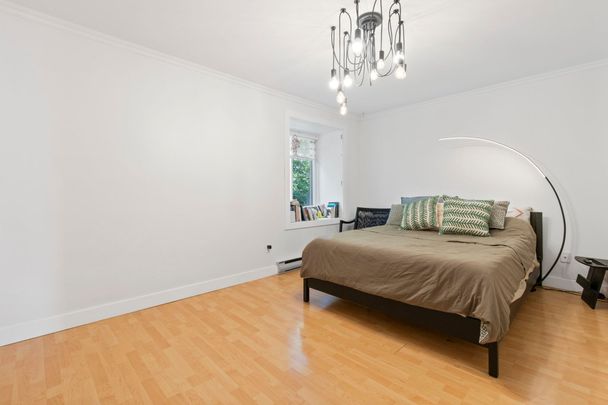 9144 Av. Dubuisson, Montréal-Est, QC H1L - Photo 1