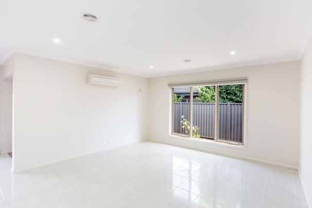 SPACIOUS FOUR BEDROOM HOME LOCATED IN LUCAS - Photo 1