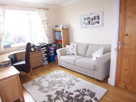 2 bedroom terraced house to rent - Photo 2
