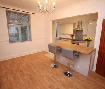 3 bedroom terraced house to rent - Photo 3