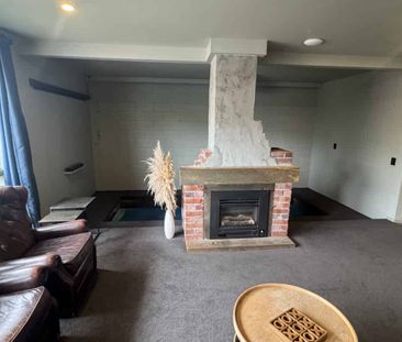 Low-Maintenance Living in a Convenient Location - Photo 2