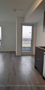 Bloor E/Sherbourne-Large 1Bdrm+Den 1Bath - Photo 4