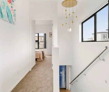 Home in Mangere - Photo 3