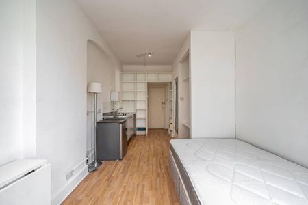 Studio to rent - Photo 3