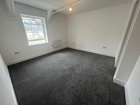 Clyst St. Mary, Exeter - Photo 2