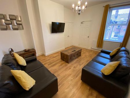 4 bedroom maisonette to rent - Photo 3
