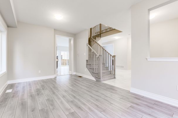 For Lease - 15 Venture Way N/A, Thorold, Ontario - Photo 1