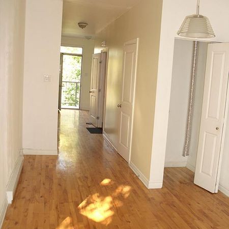 Plateau Mont Royal Appartement 4½ à louer 3 chambres - Photo 3