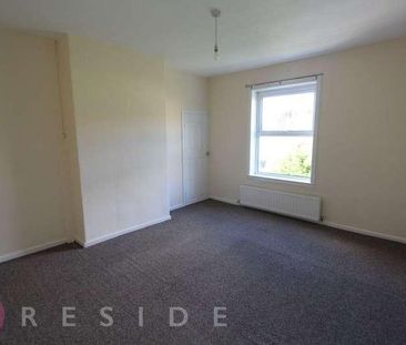 Worrall Street, Shawclough, Rochdale, OL12 - Photo 2