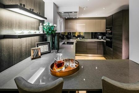 3 Bedroom Apartment - Photo 5