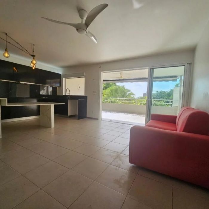 Location Appartement 68.71m² 3 pièces Fort de france - Photo 1