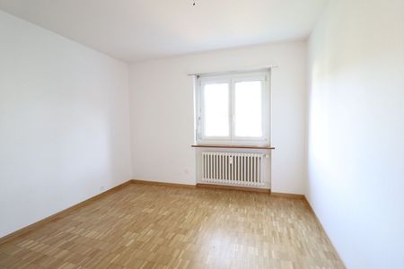 Joli appartement 4.5 pièces au 1er étage - Photo 2