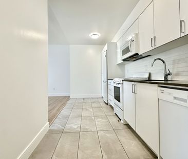 For Lease - 990 Avenue Road Unit# 108, Toronto, Ontario - Photo 2