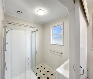 Woburn Apartment - Photo 5