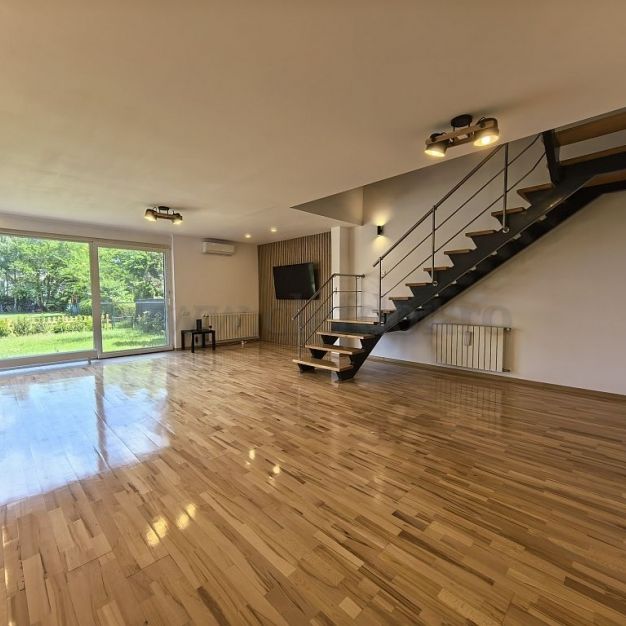 Villa with Swimming Pool near Jolie Ville - Fotografie 1