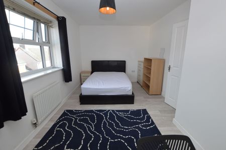 1 bedroom room to rent Lenz Close, Colchester, CO1 - Photo 3