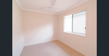 LOVELY HOME IN A GREAT ESTATE - NORTH LAKES - Photo 4