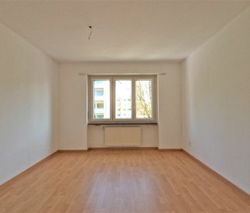 geräumige 4.5-Zimmer-Wohnung - Photo 2