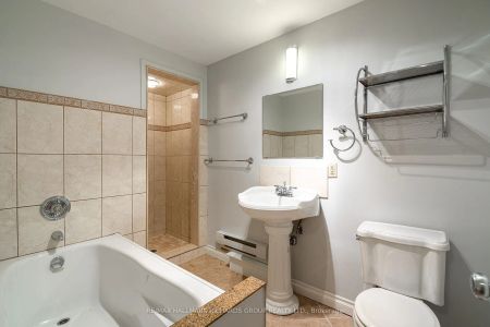 Detached Home For Lease | E9036091 - Photo 3