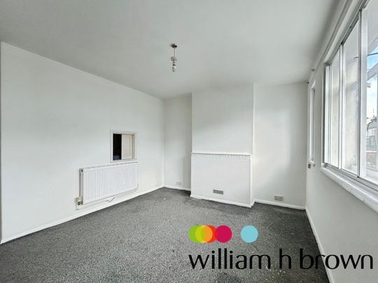 High Street, Halstead - Photo 1