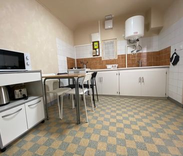 Location Appartement 1 Pièce 17 m² - Meublé - Photo 2