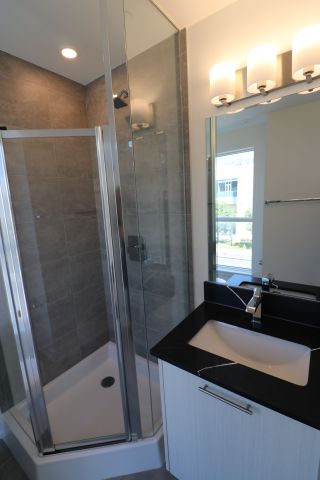 For Lease - 57-861 Sheppard Avenue Unit# 4th, Toronto, Ontario - Photo 4