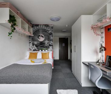 1 bedroom in a flat share to rent - Photo 6