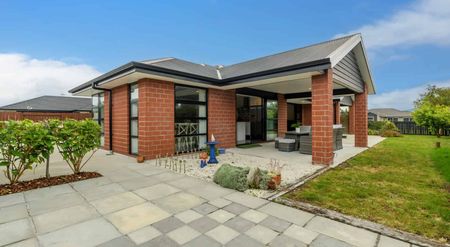 Fantasctic Farrier - Photo 3