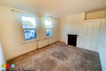 Crossfield Road - Photo 4