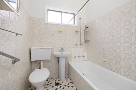 12 Princes Street, Burwood - Photo 2