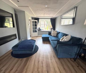 4 bedroom semi-detached house to rent - Photo 5