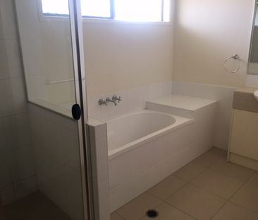 FAMILY HOME IN QUIET RURAL TOWN - Photo 3