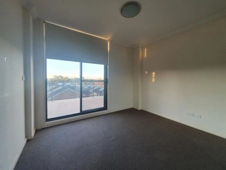 “16/12 PARKSIDE CRES, CAMPBELLTOWN” - Photo 5