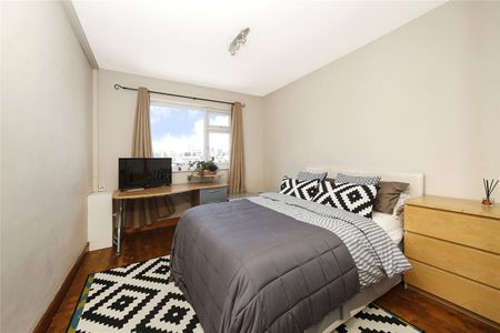 Greenwich High Road, Greenwich, SE10, London - Photo 3
